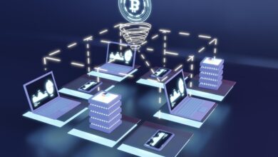 توكينزيشن - تمثيل مرئي لشبكة بلوكتشين ورمز بيتكوين في بيئة رقمية ثلاثية الأبعاد (Image by Freepik )