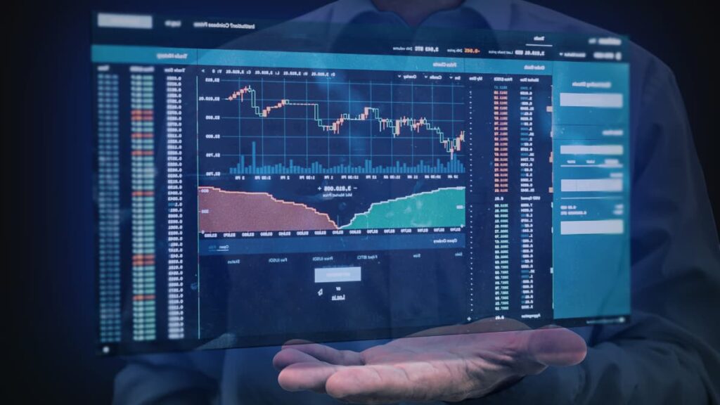 تُظهر تجربة المستثمرين في الخليج أن صناديق المؤشرات المتداولة (ETFs) تشكل أداة فعالة لموازنة المخاطر وتحقيق النمو المالي - Freepik