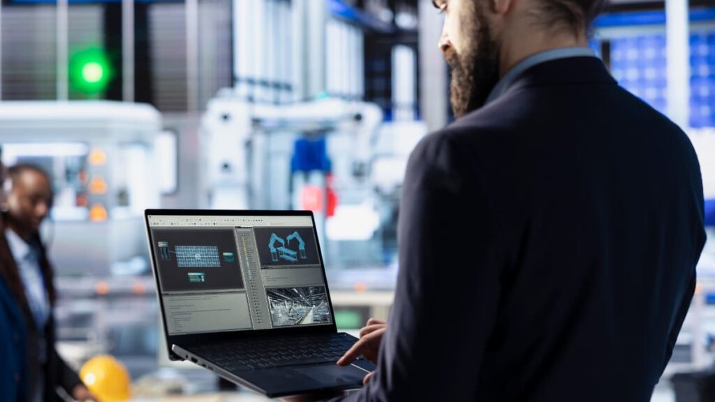 تعتبر الرواتب والملحقات الوظيفية أضخم بند في ميزانية أي شركة ناشئة. هنا يتدخل "الموظف الرقمي" لإعادة توازن الكفة.